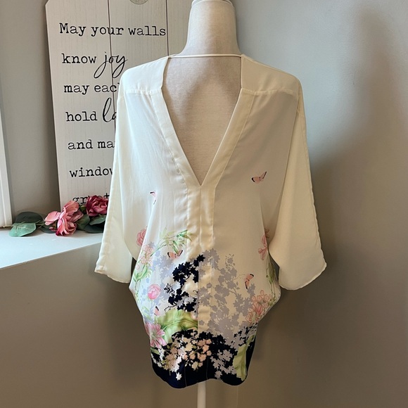 Floral Kimono Sleeve Top - White and Pink - Picture 5 of 5
